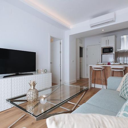 Azahares Suite Apartment Sevilla Bagian luar foto